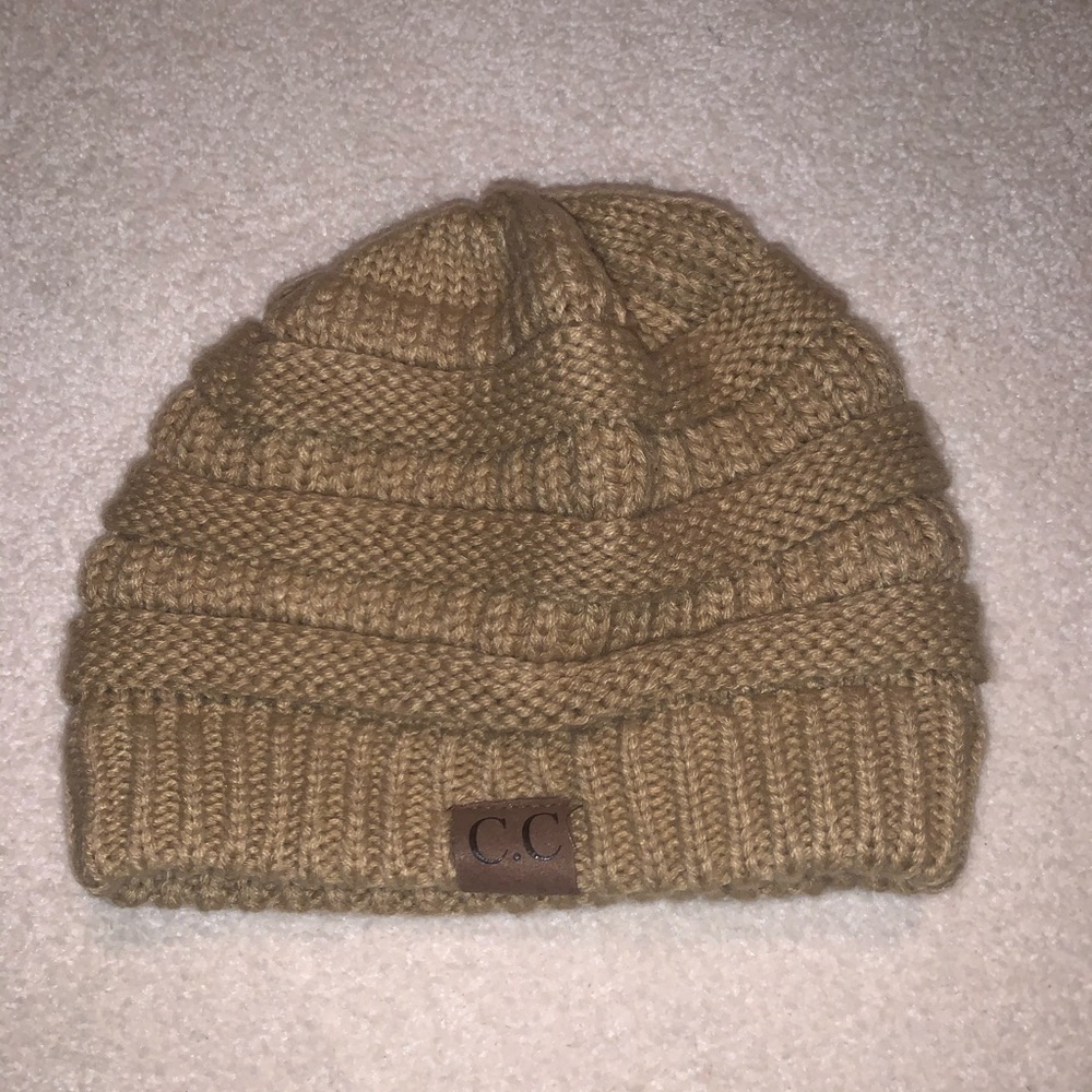 Women’s C.C hat 🖤